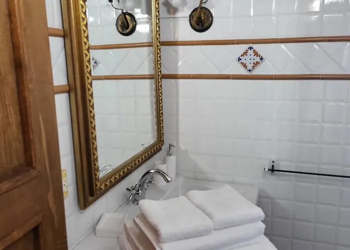 Country House La Collina Di Bargiano - Casa Raffaella Hotel *