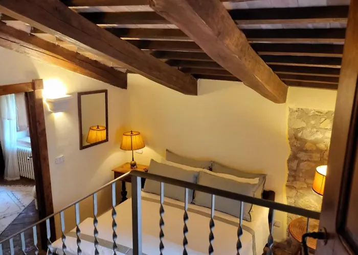 Отель Country House La Collina Di Bargiano - Casa Raffaella Allerona