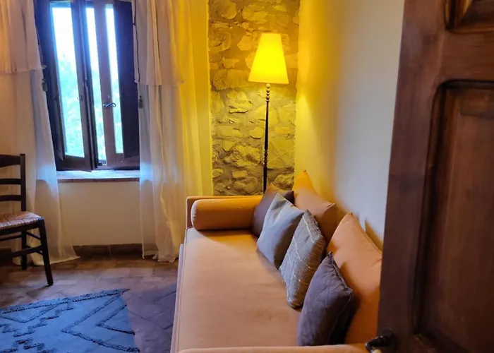 Country House La Collina Di Bargiano - Casa Raffaella Отель