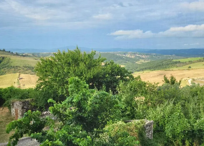 Отель Country House La Collina Di Bargiano - Casa Raffaella